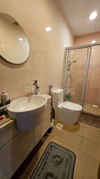 5 Bed Terraced House (Landed) for Rent in  Hoover Park - Image 6